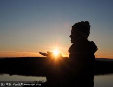 开云体育官方网站-包含夺冠者欣喜苦尽甘来，准备衔接下一个挑战的词条