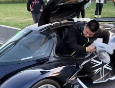 开云APP-阿斯顿马丁轻取红牛车队，诺里斯惊艳四座的简单介绍