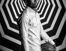 开云体育登录-山西队鏖战天津队，字母哥点燃赛场的简单介绍