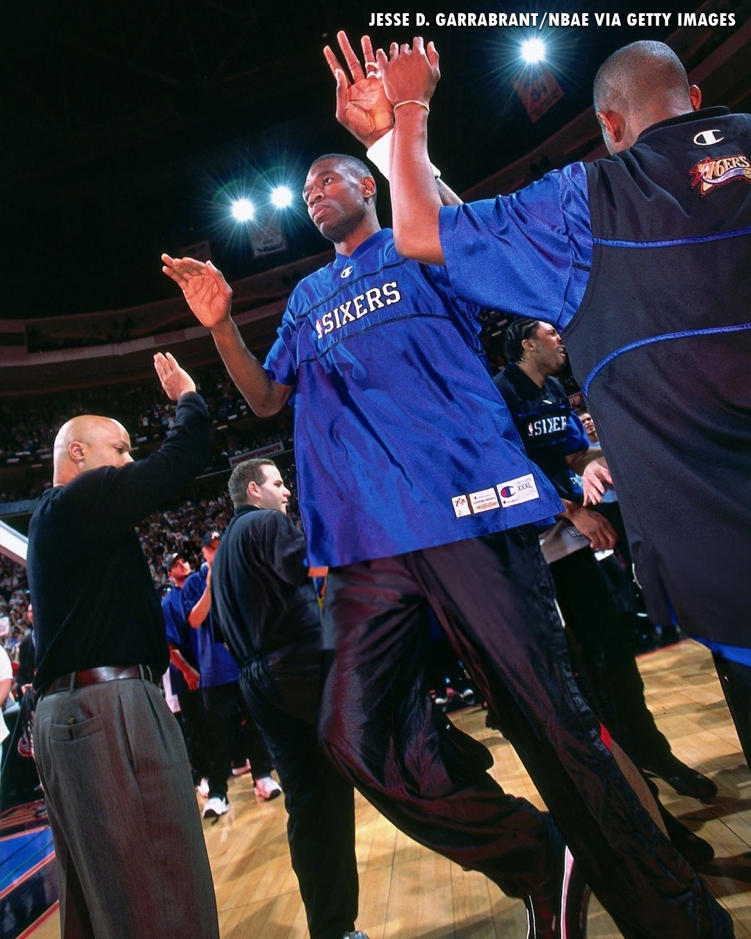 开云体育入口-76人晋级东部半决赛，表现出色