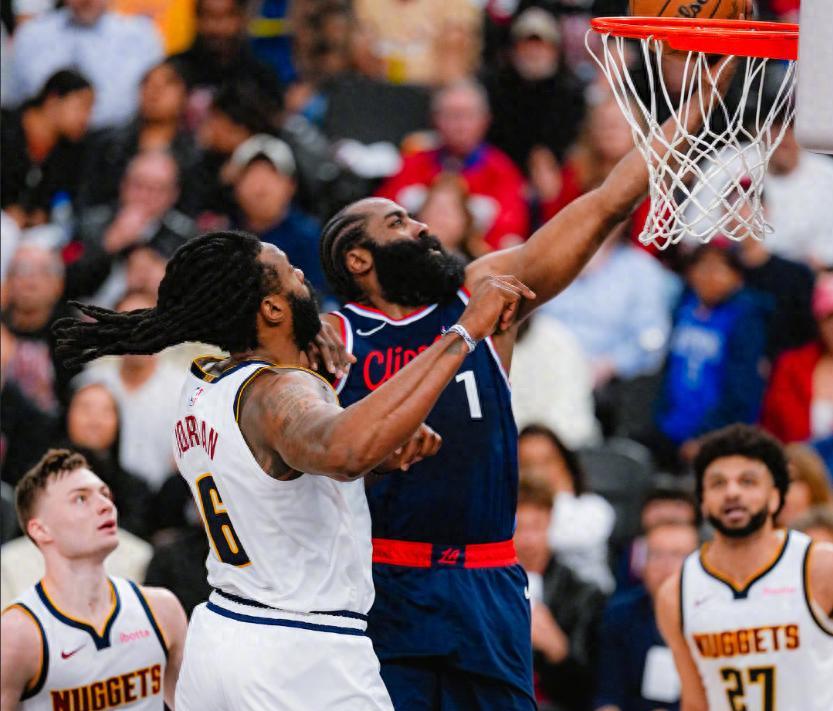 开云下载-快船战胜热火，保持不败纪录继续领跑西部