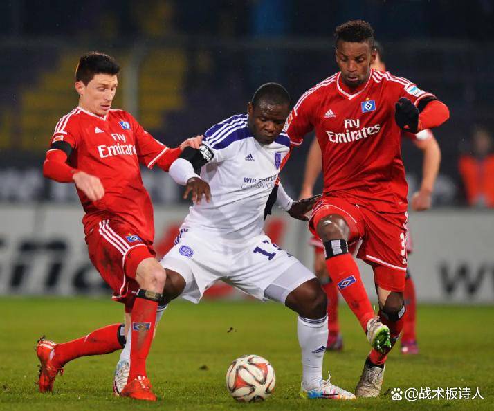 开云下载-汉堡球队迎来胜利，摆脱降级困境