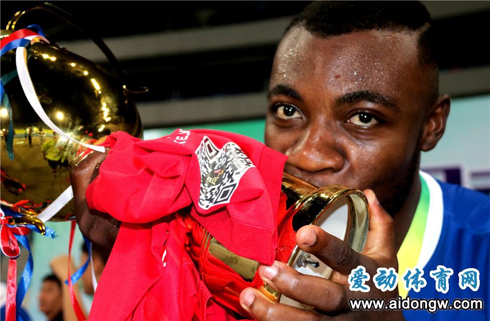 开云下载-非洲篮球国手担任意大利联赛外援，成绩斐然