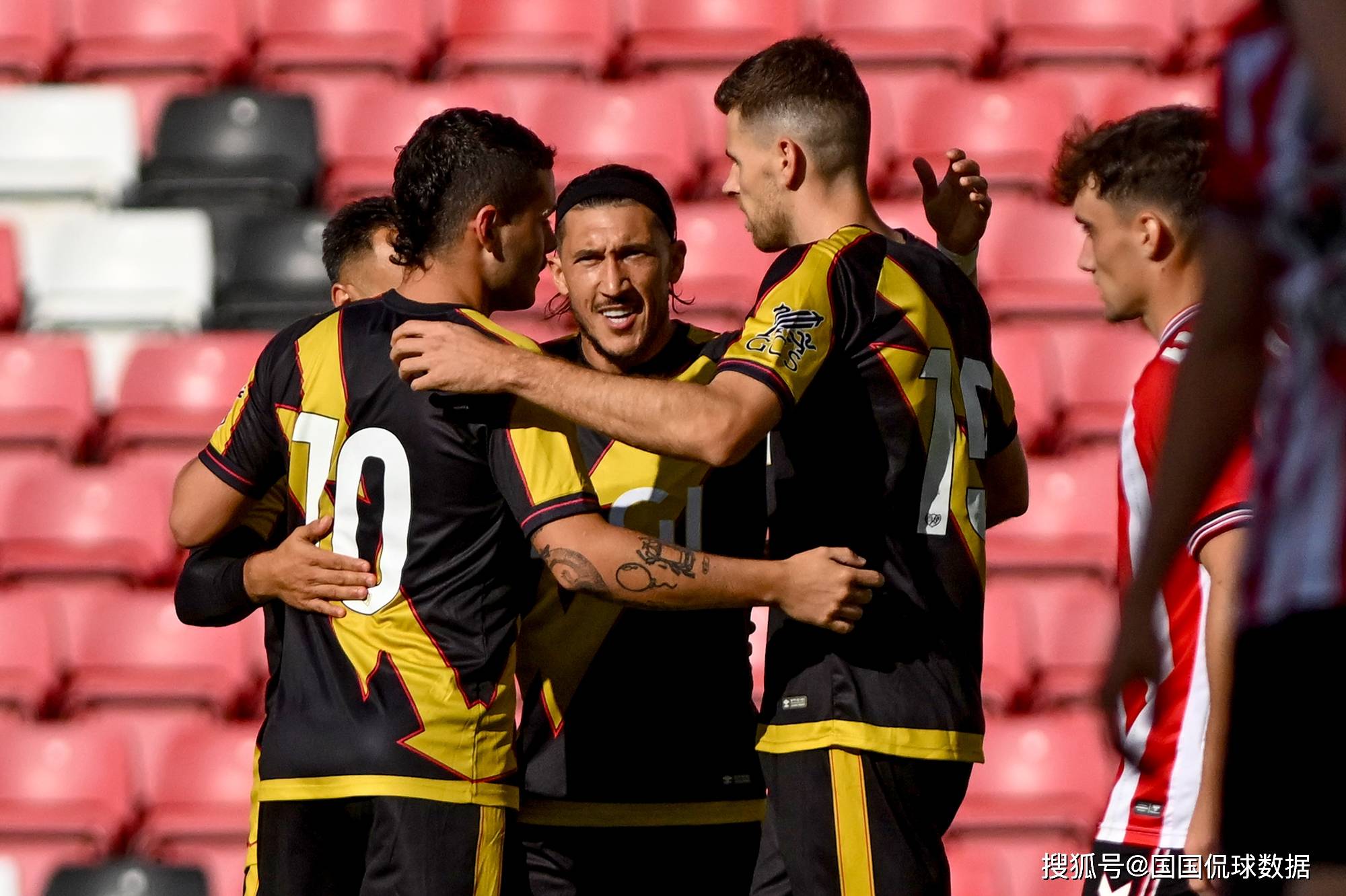 开云体育下载-巴列卡诺主场对阵赫罗纳,争取三分