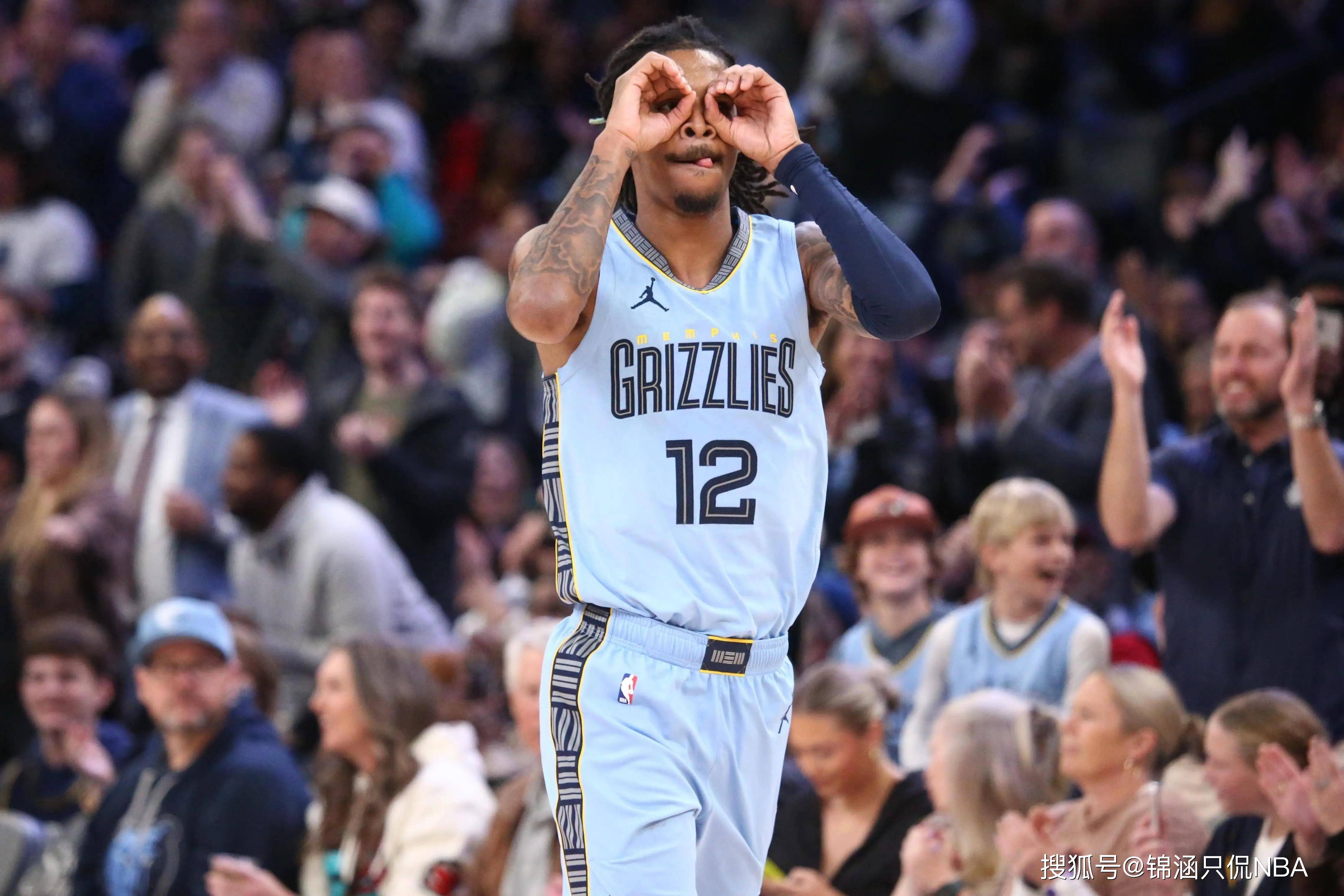 开云体育中国-灰熊衰退？戴维斯离队影响深远，球队迷失方向