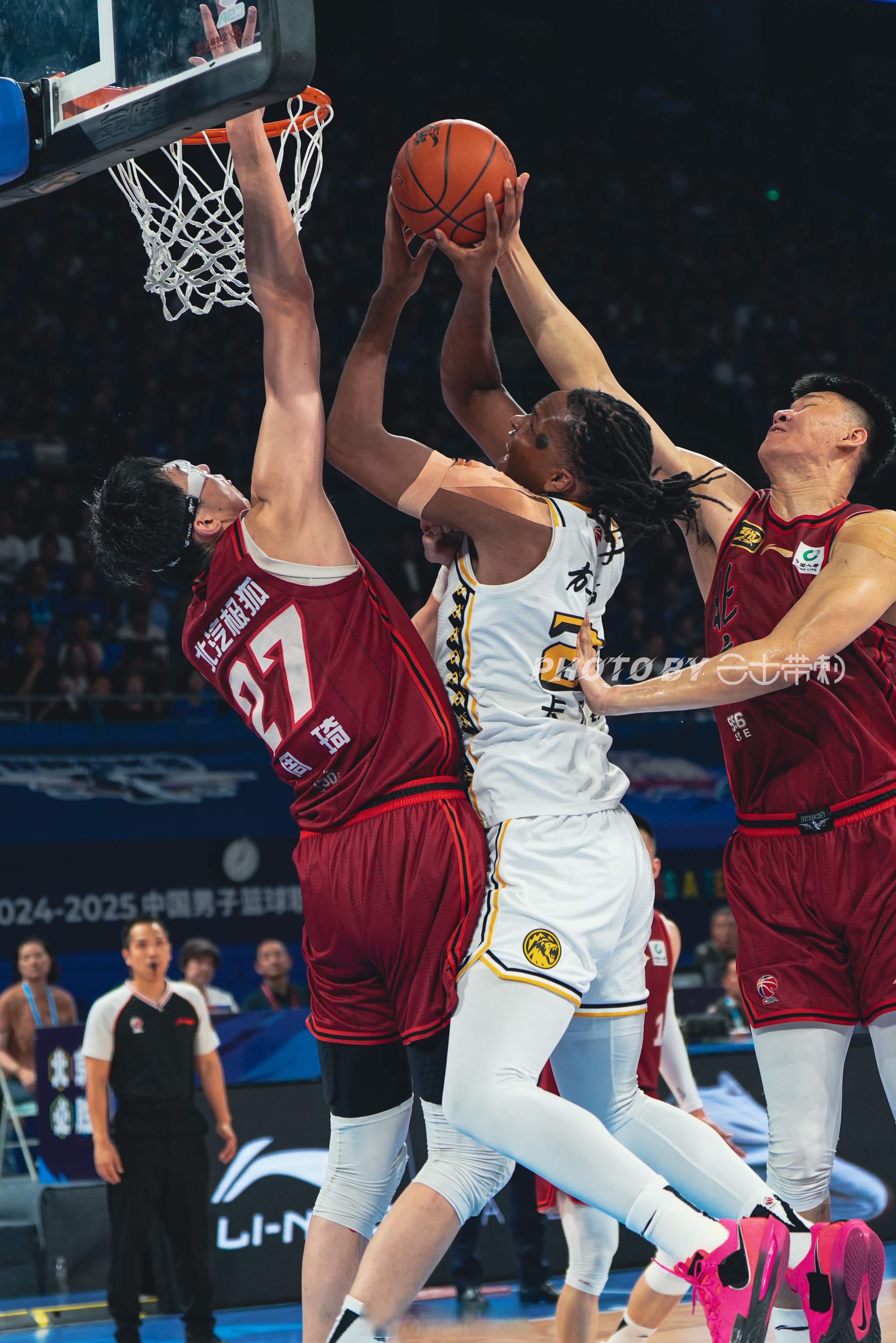 开云APP-包含鹈鹕轻取76人，周琦带队取胜的词条