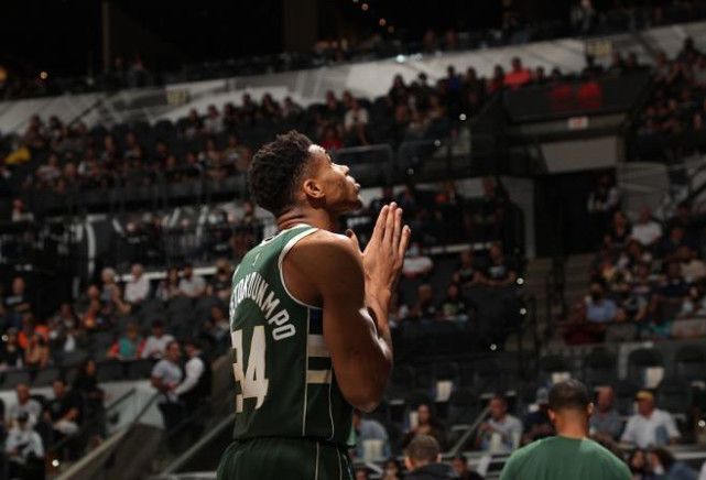 开云体育官网-爵士力克吉林队，字母哥带队取胜