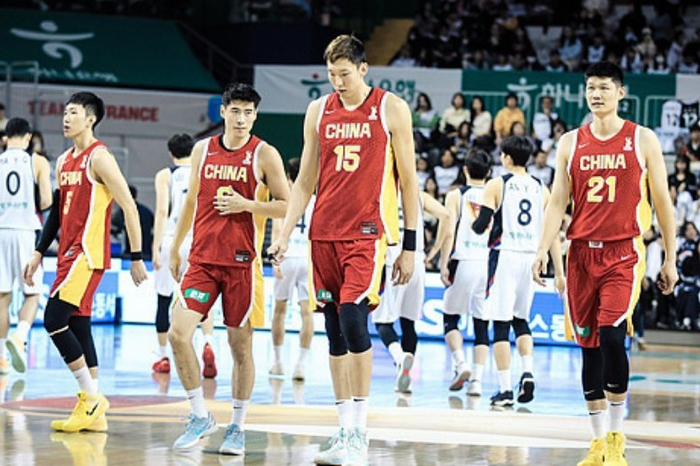 开云体育官方网站-青岛队险胜山西队，周琦高光表现