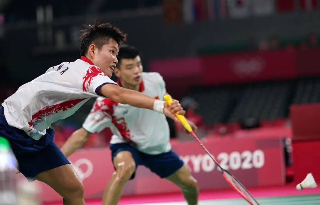 开云体育平台APP-包含韩国队鏖战中国队,郑思维扛起全队的词条